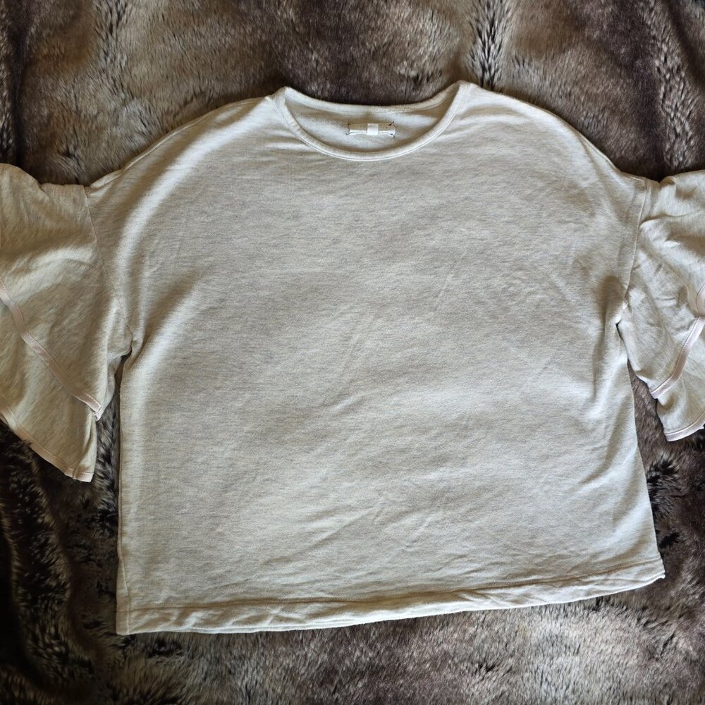 Lou & Grey Signaturesoft Tipped Ruffle Top - Picture 5 of 6